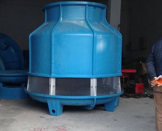Torres refrigerando industriais exteriores ISO9001 de água 500T habilitados