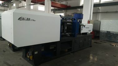 Máquina de moldagem por injecção de 150 toneladas com sistema de controlo PLC 2-36kW Potência de aquecimento Max. Largura do molde 600-2500mm