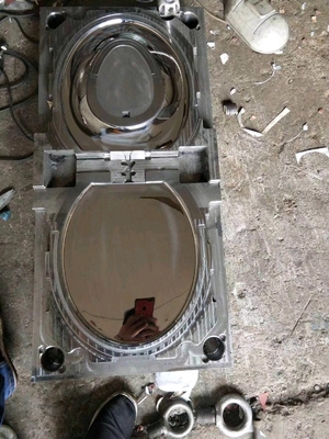 Máquina da modelação por injeção do molde da tampa do toalete auto com corredor frio/quente